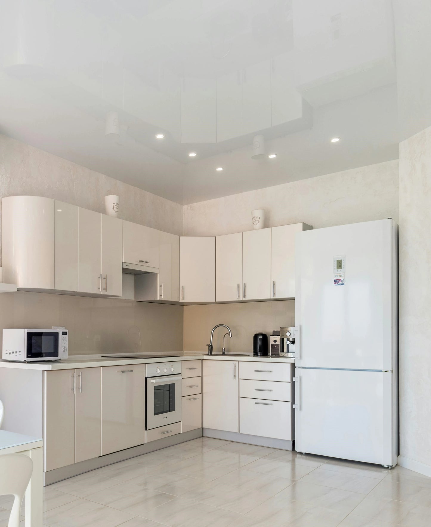 White Shaker Kitchen Cabinets – A Classic Choice for Every Home