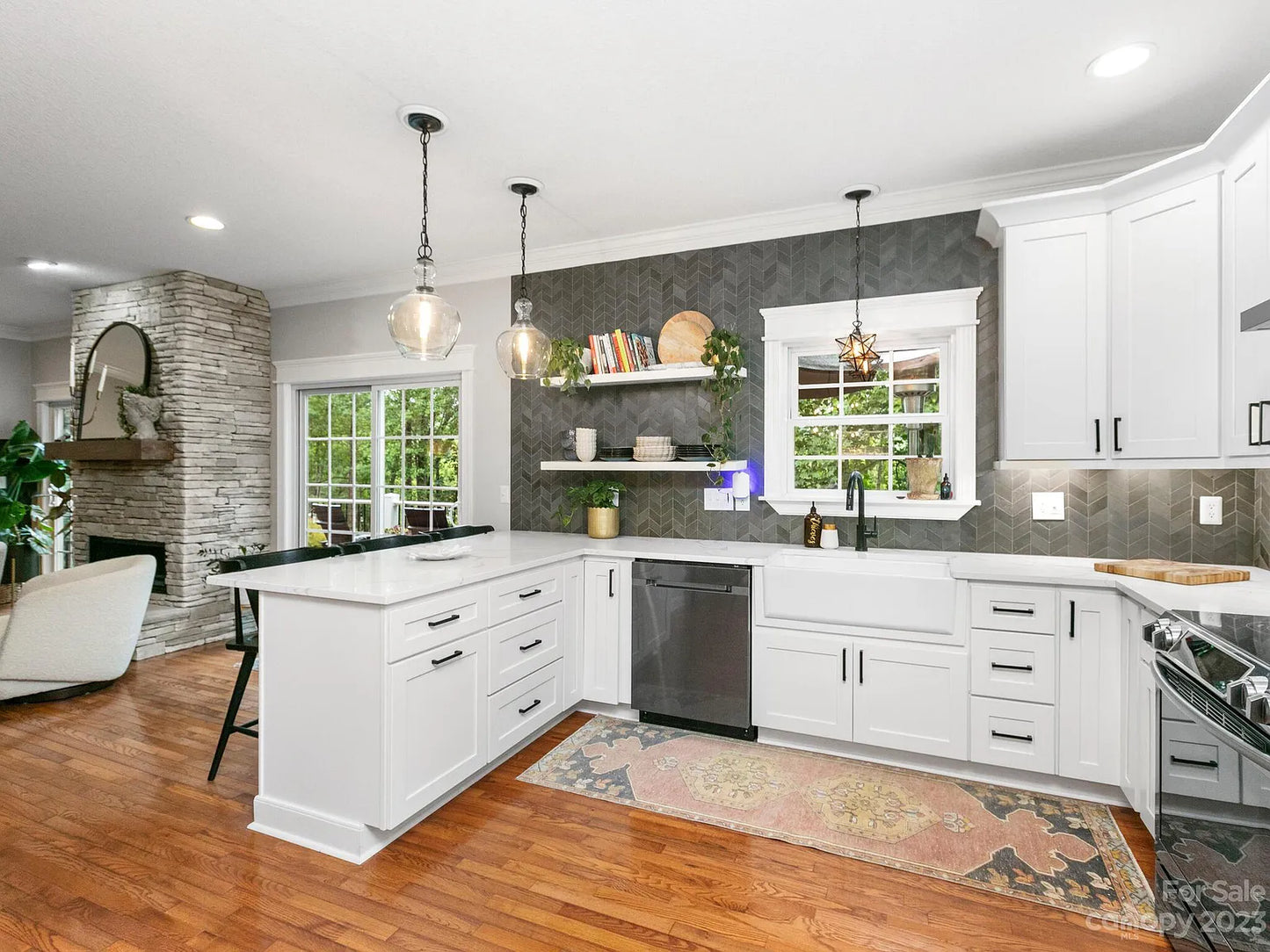 White Shaker Kitchen Cabinets – A Classic Choice for Every Home