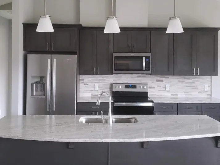 Greystone Shaker Cabinets – Modern Elegance with Timeless Appeal