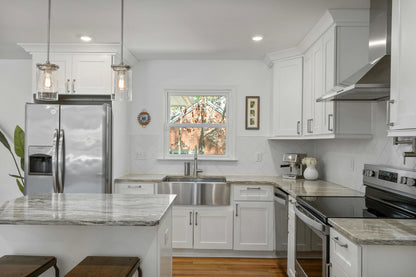 White Shaker Kitchen Cabinets – A Classic Choice for Every Home